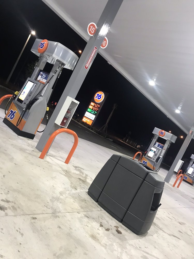 76 GAS STATION DAYBREAK MARKET Updated September 2024 19701 Cochran Blvd, Port Charlotte