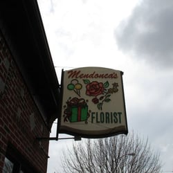 Mendonca's Florist Shop
