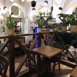 Pierogarnia Stary Młyn - Interior