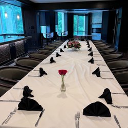 The 1818 Club - Capital Members room