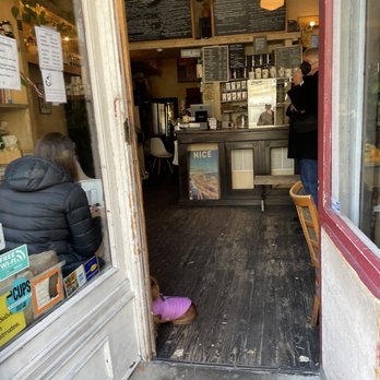 Cafe Panino Mucho Giusto - Bagels Near Me - New York, New York Cafe Panino Mucho Giusto - Bagels Near Me - New York, New York