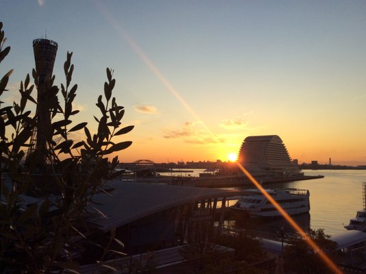 LA SUITE KŌBE by null