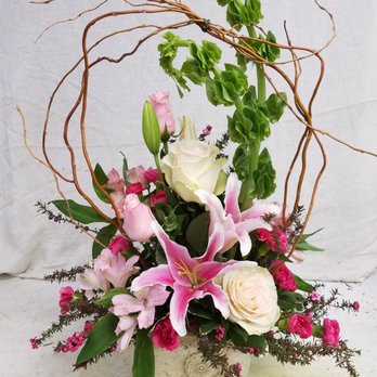 Bates Raintree Florist - Florists Near Me - Chattanooga, Tennessee Bates Raintree Florist - Florists Near Me - Chattanooga, Tennessee