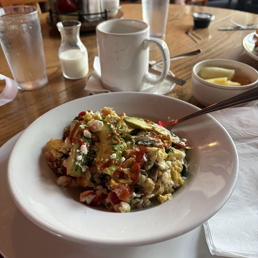 Vintage Cafe - PNW Scramble! - American Near Me - Everett, Washington Vintage Cafe - PNW Scramble! - American Near Me - Everett, Washington