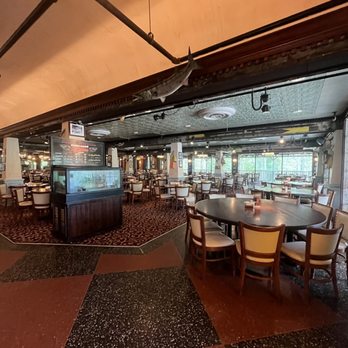 Pappadeaux Seafood Kitchen - Restaurant - Cajun/Creole Near Me - Alpharetta, Georgia Pappadeaux Seafood Kitchen - Restaurant - Cajun/Creole Near Me - Alpharetta, Georgia