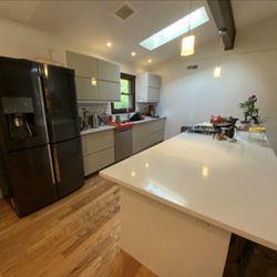 user provided A French Handyman photo