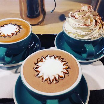 Ocean Tree Canadian Coffee & Store - Chocolat chaud , mocha latte - Salad Near Me - Antony, 92 Ocean Tree Canadian Coffee & Store - Chocolat chaud , mocha latte - Salad Near Me - Antony, 92