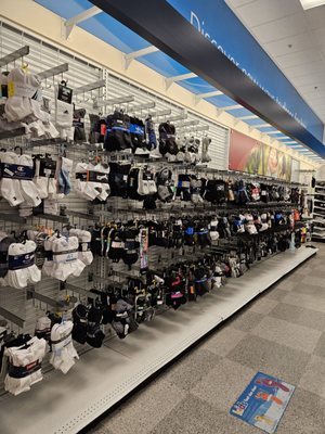 ross dress for less redding california - Reviews, Photos & Phone Number - Updated July 2026 - Discount Store in Moreno Valley City, Riverside County Ross Dress For Less |