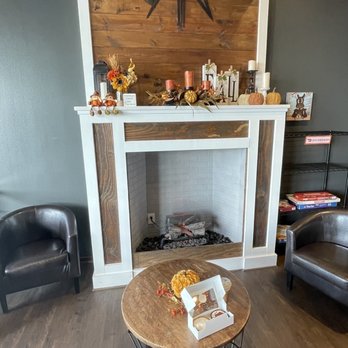 Pie Bar - Chill, comfy spot - Desserts Near Me - Austin, Texas Pie Bar - Chill, comfy spot - Desserts Near Me - Austin, Texas