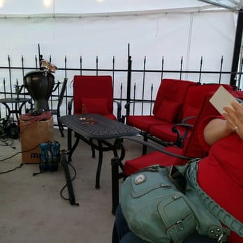Firelight Vineyards - Wineries Near Me - Valley View, Texas