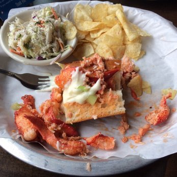 Sam's Chowder House - Lobster roll with potato chips and cole slaw. - Seafood Near Me - Half Moon Bay, California Sam's Chowder House - Lobster roll with potato chips and cole slaw. - Seafood Near Me - Half Moon Bay, California