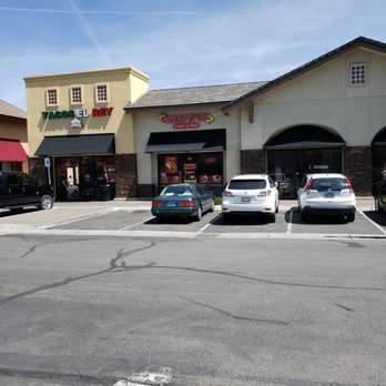 Wrap It Up - Tiny set back store front hiding deliciousness! - Mediterranean Near Me - Reno, Nevada Wrap It Up - Tiny set back store front hiding deliciousness! - Mediterranean Near Me - Reno, Nevada