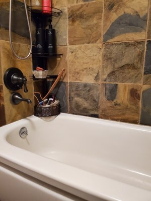Alder Plumbing Logo