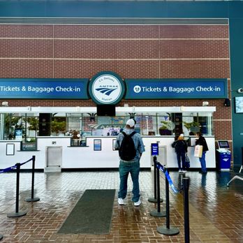 Amtrak - Jack London Square - Train Stations Near Me - Oakland, California
