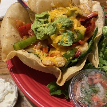 Howard's Pub & Raw Bar Restaurant - Taco salad with shrimp - Seafood Near Me - Ocracoke, North Carolina Howard's Pub & Raw Bar Restaurant - Taco salad with shrimp - Seafood Near Me - Ocracoke, North Carolina