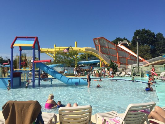 Splash Mountain Water Park by null