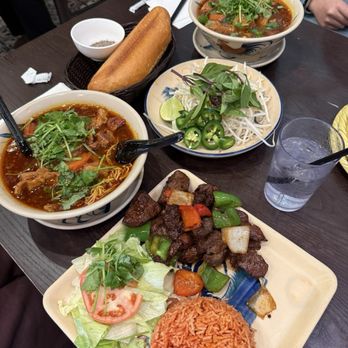 Buon Me Cafe - banh mi bo kho, hu tieu bo kho & bo luc lac - Coffee & Tea Near Me - San Jose, California