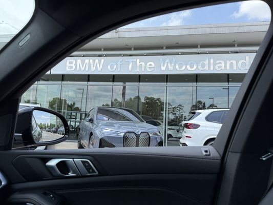 BMW OF THE WOODLANDS - Updated August 2025 - 81 Photos & 253 Reviews ...