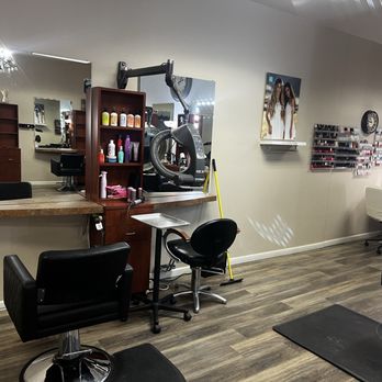 High Hills Salon - Hair station - Hair Salons Near Me - The Dalles, Oregon High Hills Salon - Hair station - Hair Salons Near Me - The Dalles, Oregon