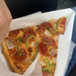 Pizza Pizzazz - Pizza by the slice
