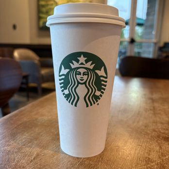Starbucks - Coffee & Tea Near Me - Medford, Oregon