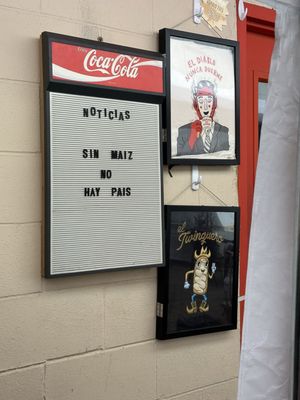 Mercado Sin Nombre by null