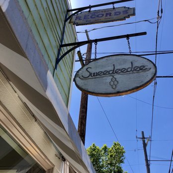 Sweedeedee - Breakfast & Brunch Near Me - Portland, Oregon Sweedeedee - Breakfast & Brunch Near Me - Portland, Oregon