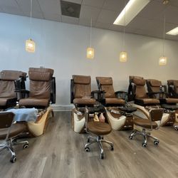 TT Nails