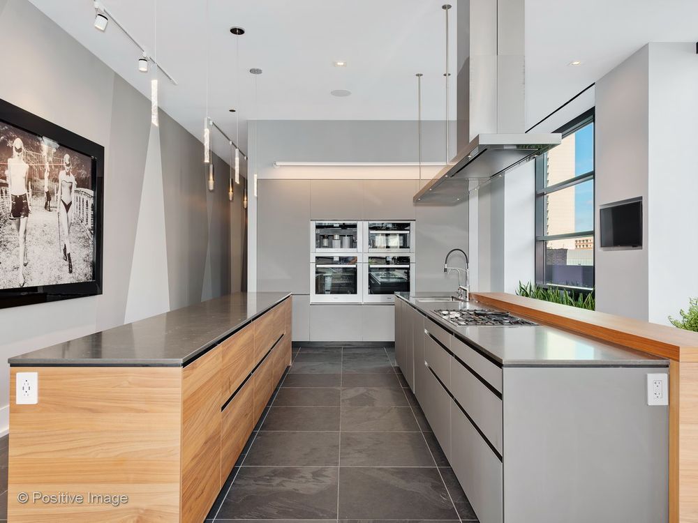 THE ANZALONE GROUP Updated May 2024 Contact Agent 1950 N Sedgwick