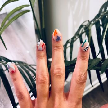 Lacquer Me Up Nail Bar - Nail Salons Near Me - Las Vegas, Nevada