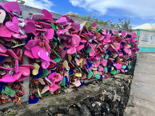 Two Lovers' Point by null