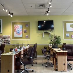 Christine’s nails Spa