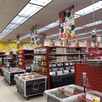Bulk Barn - the inside of a grocery store - Grocery Near Me - Airdrie, Alberta Bulk Barn - the inside of a grocery store - Grocery Near Me - Airdrie, Alberta