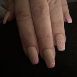Super fun & sparkly Valentine's Day nails! Nude with matte top coat, lovely pink coffin French with some extra sparkly glitter powder.
