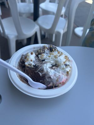 Lighthouse Ice Cream by null
