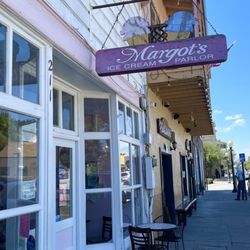 Margot's Ice Cream Parlor - Cute store sign - 08/2025