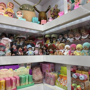 Woot Bear - Toy Stores Near Me - San Francisco, California