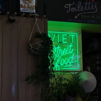 James Bun - Neon sign - Asian Fusion Near Me - Paris, 75