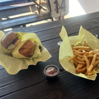 Party Burger by Booze Brothers Brewing - 2 sandwiches, one basket - Burgers Near Me - Fallbrook, California Party Burger by Booze Brothers Brewing - 2 sandwiches, one basket - Burgers Near Me - Fallbrook, California