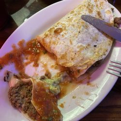 El Jalapeno - Ground beef quesadilla with a bit of salsa and guac (ordered separately)