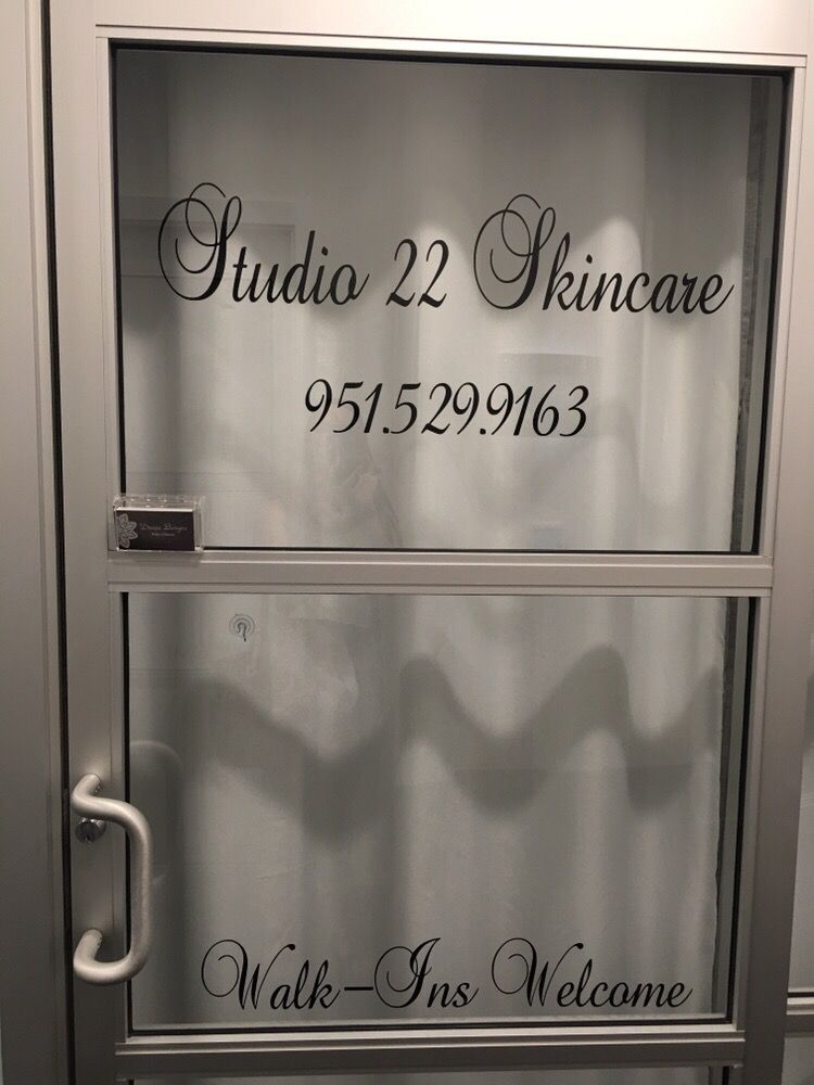 Studio 22 Skincare Logo