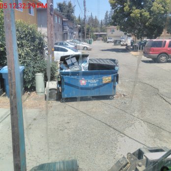 Republic Services - 2 Yard garbage bin for which we were charged 1.5 extra yards - Recycling Center Near Me - Rancho Cordova, California