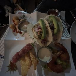 Sampler platter:  coconut shrimp, Tuna Tartare, Chicken Tacos, goat cheese croquettes