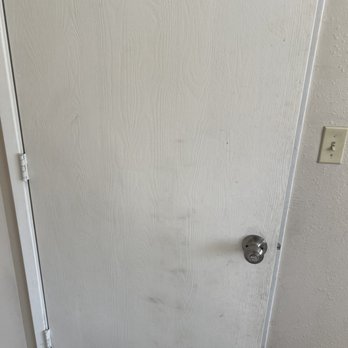 E E N Property Management - Behind room door - Property Management Near Me - Antioch, California E E N Property Management - Behind room door - Property Management Near Me - Antioch, California