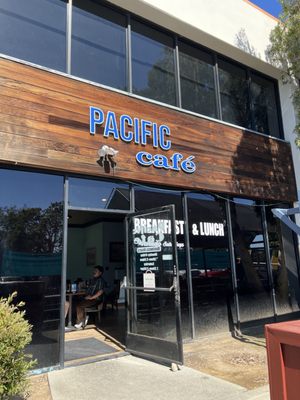 Pacific Cafe by null