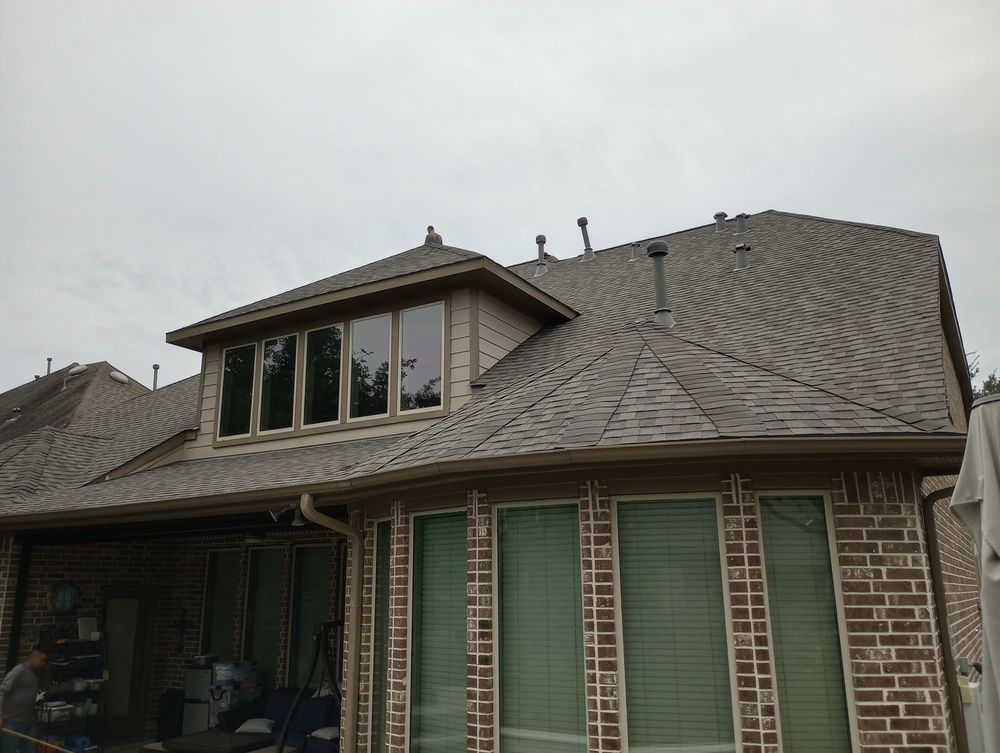 Slide of Orellanas Construction