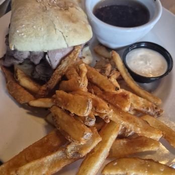 Rocky River Brewing Company - French Dip Sandwich - Breweries Near Me - Rocky River, Ohio Rocky River Brewing Company - French Dip Sandwich - Breweries Near Me - Rocky River, Ohio