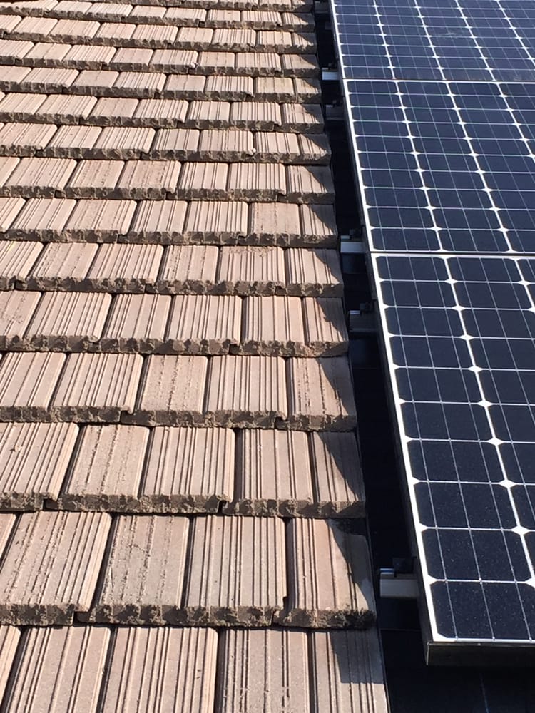 Slide of T & G Roofing and Solar Company