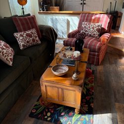 Howard's Custom Upholstery