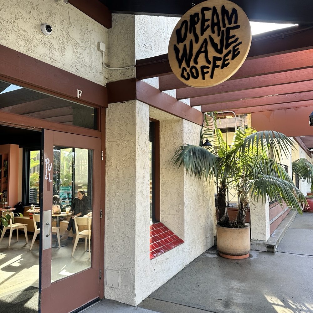 Dreamwave Coffee - Front entrance - Coffee Roasteries Near Me - Carlsbad, California Dreamwave Coffee - Front entrance - Coffee Roasteries Near Me - Carlsbad, California